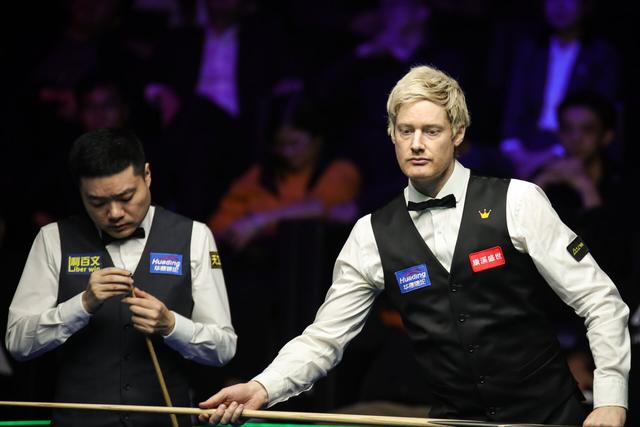 丁俊晖回归首秀大放异彩，恒大主场球迷高呼名字-爱游戏体育官网